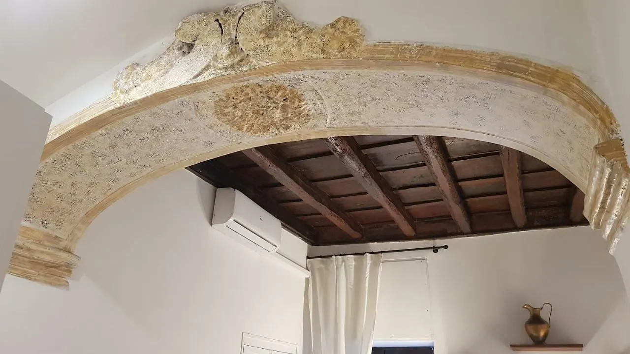 Holiday home Enchanting Loft In Trastevere Rome